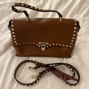 Valentino Rockstud Glam Lock Crossbody Top Handle Bag Tan
